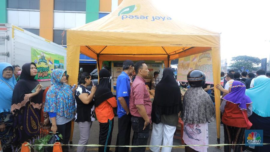 PD Pasar Jaya melakukan antisipasi penyebaran virus corona atau COVID-19 di 155 pasar di DKI Jakarta.