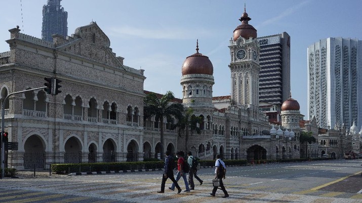 Malaysia putuskan untuk melakukan lockdown demi menghentikan penyebaran virus Corona. (AP/Vincent Thian) Malaysia putuskan untuk melakukan lockdown demi menghentikan penyebaran virus Corona. (AP/Vincent Thian)