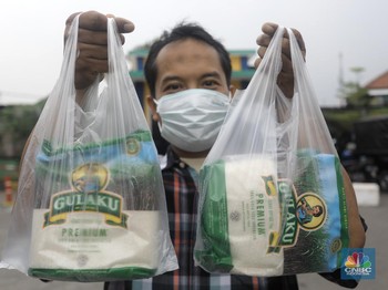 Ada PPKM, Konsumen RI Tak Pede Menatap Prospek Ekonomi!