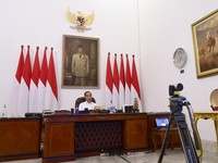 Jokowi Tangguhkan Cicilan, Begini Ketentuan yang Diatur OJK