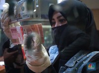 Cuma Rupiah yang Melemah di Asia, Kok Bisa?