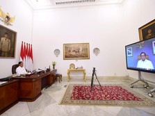 Jokowi Rombak Gugus Tugas COVID-19, Ada Apa?