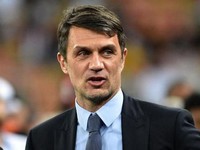 Legenda AC Milan Paolo Maldini & Putranya Positif COVID-19