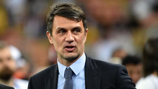 Legenda Milan Paolo Maldini dan Putranya Sembuh dari Corona