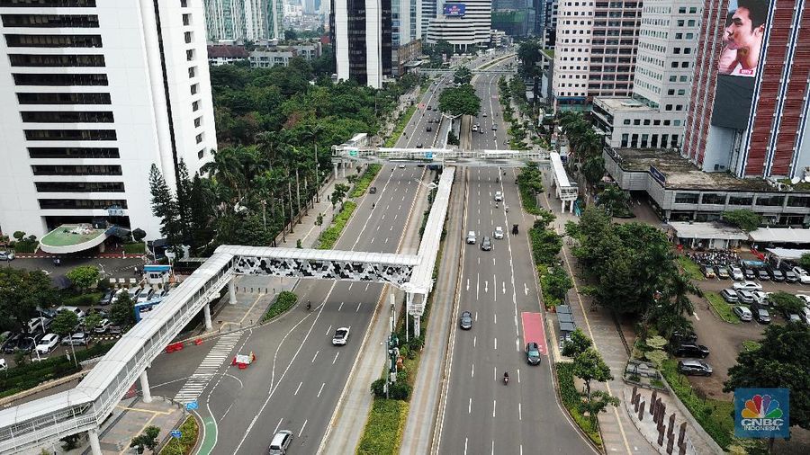 Sejumlah kantor swasta dan pemerintahan di Jakarta memberlakukan work from home mengikuti imbauan Pemprov DKI Jakarta.