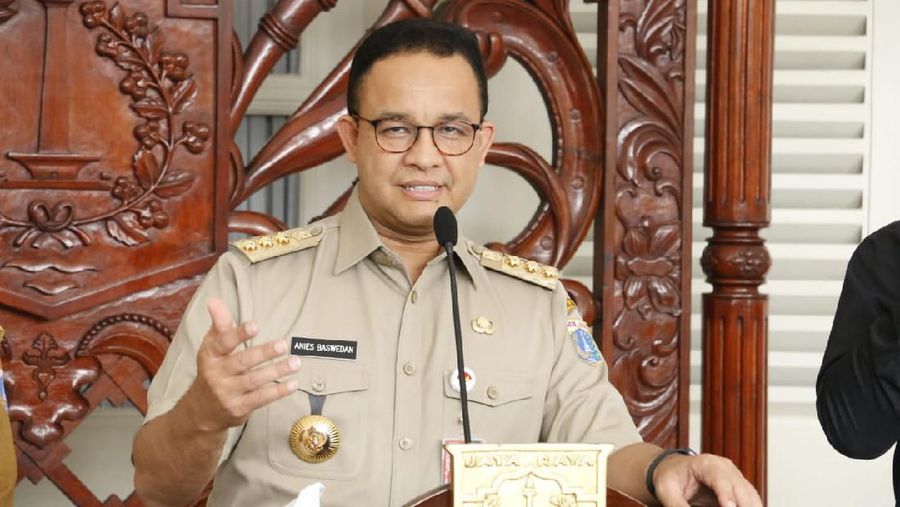 Gubernur DKI Jakarta Anies telah menerbitkan Peraturan Gubenur nomor 33/2020 tentang aturan teknis mengenai Pembatasan Sosial Berskala Besar untuk ibu kota.