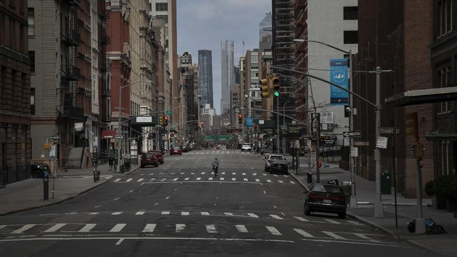 Kondisi Terkini Kota New York yang Lumpuh Karena Virus  Corona. (AP/Wong Maye-E)