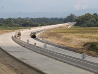 6 Tol Ini Bikin Jarak Serasa Sejengkal, Terima Kasih Jokowi