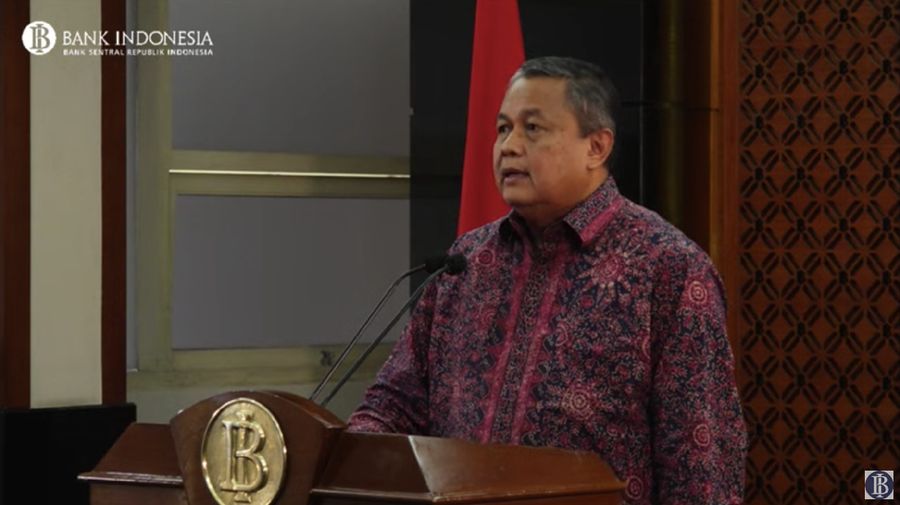 Bos BI Perry Warjoyo mengimbau masyarakat menghindari transaksi uang tunai selama wabah virus corona. BI menyarankan bertransaksi dengan elektronik channel.
