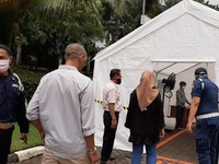 Tangkal Corona, Kantor Kementan Dipasang Ruang Disinfektan