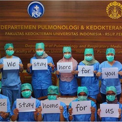 IDI: Tanpa APD Lengkap Tenaga Medis Tak Rawat Pasien Corona