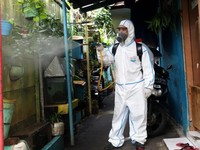 Tak Usah Khawatir! 170 Ribu APD Disebar, Stok Masih 19 Ribu