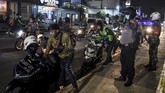 Hingga Selasa (24/3), Indonesia mencatat 696 orang yang dinyatakan positif terinfeksi virus corona. Sekitar 55 orang dinyatakan meninggal dunia dan 30 pasien sembuh. (ANTARA FOTO/Muhammad Adimaja)