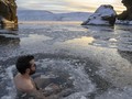 Blue Lagoon Ramai Turis, Silakan Coba Mandi Es di Islandia