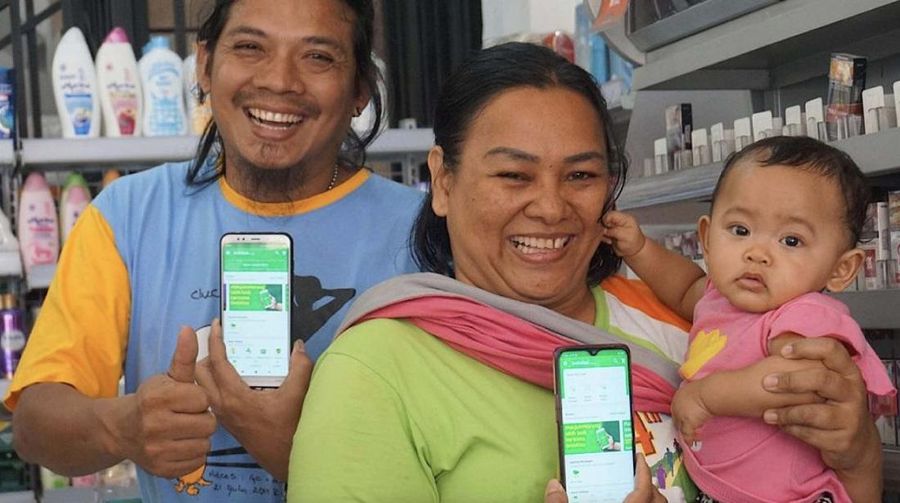 Kisah warung kelontong dalam menghadapi situasi sulit pasca virus corona menyebar.