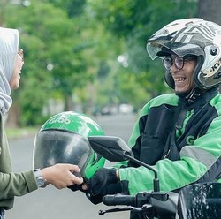Pinjaman Bunga Ringan Bantu Kurangi Beban Driver Ojek Online