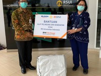 BNI Salurkan APD ke 7 RS Pendidikan & Lab Universitas Rujukan