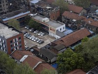 Wuhan Bangkit dari Corona, Toko-Toko Mulai Buka Lagi