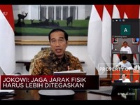Jokowi: Aturan Social Distancing Harus Lebih Tegas & Disiplin