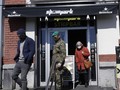 Kota Praha Mengungsikan Gelandangan ke Rumah Bordil