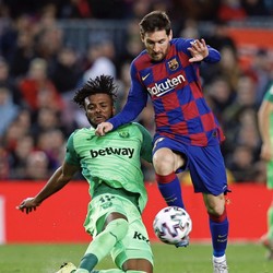 Gokil! Messi Kalahkan Pele, Cetak Rekor Gol Terbanyak