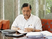 Luhut ke Anies Cs: Gubernur Jangan tidak Siap Hadapi Bencana