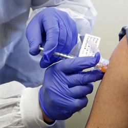 Dijamin Aman, Vaksin Mpox di RI Sudah Kantongi Izin BPOM & WHO