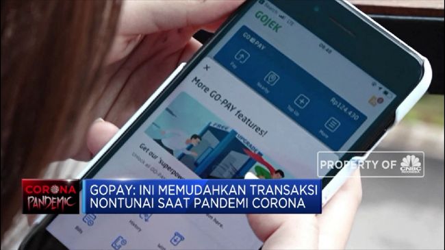 Bank Gratiskan Biaya Isi Saldo GoPay