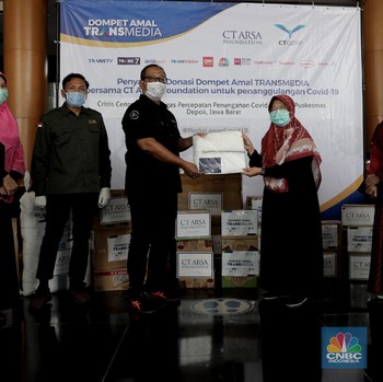 Dompet Amal Transmedia & CT Arsa Salurkan Donasi Covid-19
