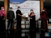 Dompet Amal Transmedia & CT Arsa Salurkan Donasi Covid-19