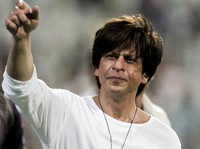 Tak Cuma Donasi, 7 Aksi Shah Rukh Khan Lawan Corona di India