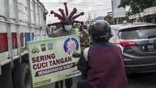 FOTO: Helm Unik Polisi Mojokerto saat Kampanye Bahaya Corona