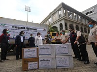 Lihat Penampakan Bantuan dari Para Crazy Rich untuk Indonesia
