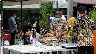 Surabaya Bahu Membahu Hadang COVID-19