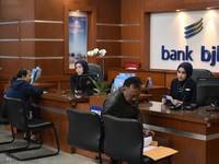 Sambut Suku Bunga BI Turun, bank bjb Optimistis Penuhi Target