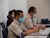 Deretan Emiten Ini Pangkas Gaji Karyawan, Semua Demi Survive!