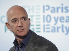 Terbang ke Luar Angkasa, Jeff Bezos Bicara Soal Bumi Rapuh