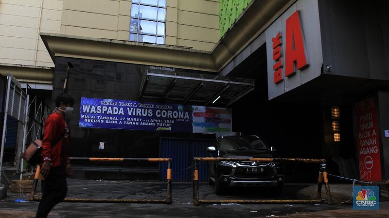Perumda Pasar Jaya resmi memperpanjang penutupan Pasar Tanah Abang.