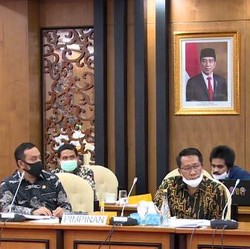 Bola Panas RUU Omnibus Law di Tengah Pandemi Corona