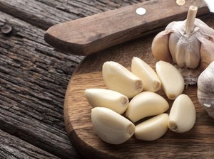 7 Manfaat Bawang Putih Buat Kesehatan dan Cara Pemakaiannya