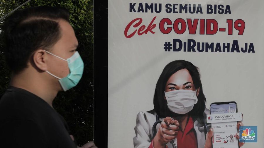 Suasana Stasiun Bogor di PSBB hari Pertama (CNBC Indonesia/Muhammad Sabki)