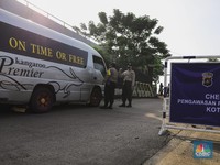 Hari Pertama PSBB Depok, Warga Masih Bandel tak Pakai Masker!