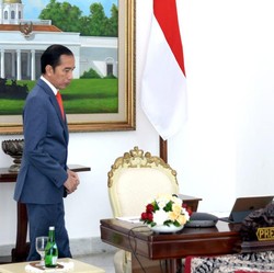 Jokowi, Lion Air, & Layanan Terbang untuk Pebisnis