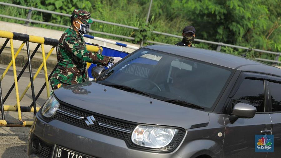 Pemberlakuan PSBB di Depok (CNBC Indonesia/Andrean Kristianto)