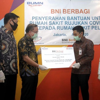 BNI Berikan Bantuan Insentif & APD untuk Tenaga Medis