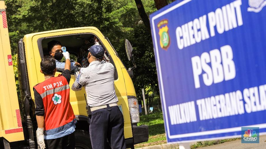 PSBB tiga wilayah Tangerang Raya mencakupi Kabupaten Tangerang yang memiliki perbatasan dengan Serang, Kota Tangerang yang berbatasan dengan DKI Jakarta, dan Tangerang Selatan berbatasan dengan Depok, dan Bogor.  (CNBC INDONESIA/ANDREAN KRISTIANTO)