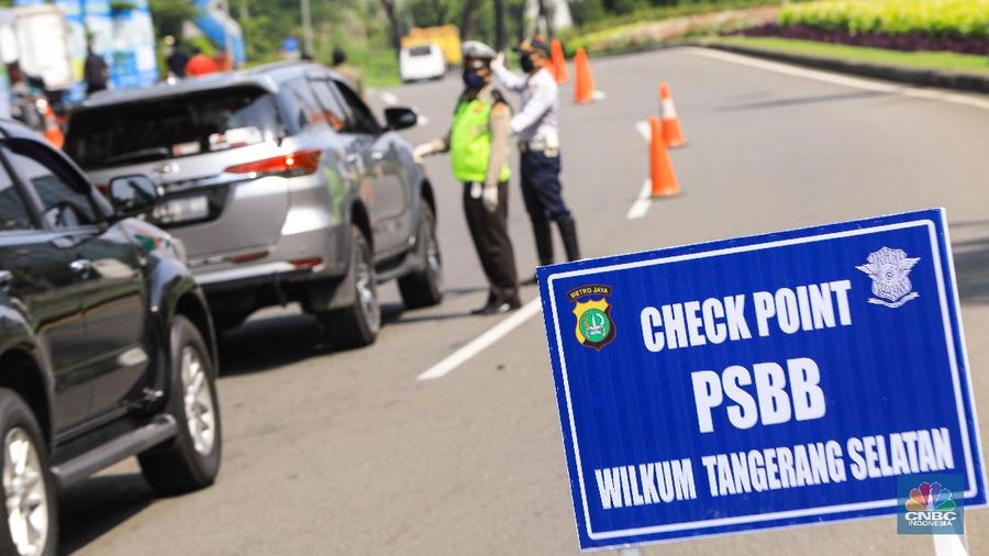 PSBB tiga wilayah Tangerang Raya mencakupi Kabupaten Tangerang yang memiliki perbatasan dengan Serang, Kota Tangerang yang berbatasan dengan DKI Jakarta, dan Tangerang Selatan berbatasan dengan Depok, dan Bogor.  (CNBC INDONESIA/ANDREAN KRISTIANTO)