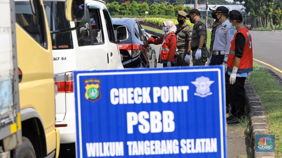 PSBB tiga wilayah Tangerang Raya mencakupi Kabupaten Tangerang yang memiliki perbatasan dengan Serang, Kota Tangerang yang berbatasan dengan DKI Jakarta, dan Tangerang Selatan berbatasan dengan Depok, dan Bogor.  (CNBC INDONESIA/ANDREAN KRISTIANTO)