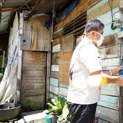 Sambut Ramadan, PLN Sumbar Bagikan 5.555 Paket Sembako