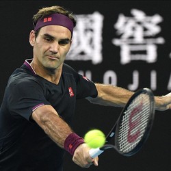 Mohon Maaf, Tak ada kata Pensiun Bagi Seorang Roger Federer!